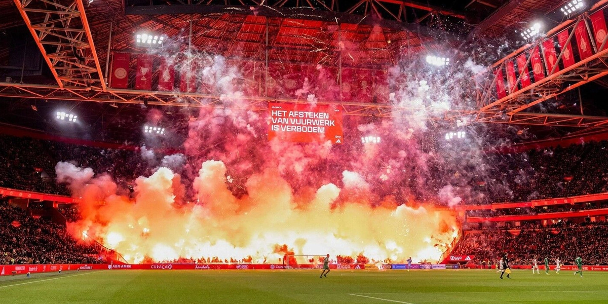 CEO-Ajax-Menjelaskan-Kronologi-Pembatalan-Pertandingan-Kontra-FC-Groningen