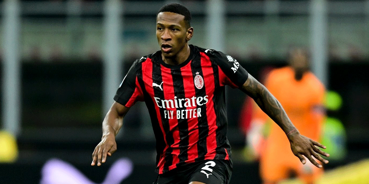 AC Milan Siap Melepas Pervis Estupinan Setelah Satu Musim